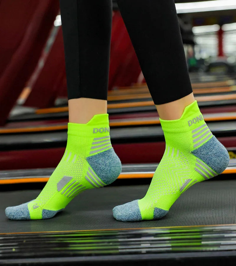 Low Cut Running Socks
