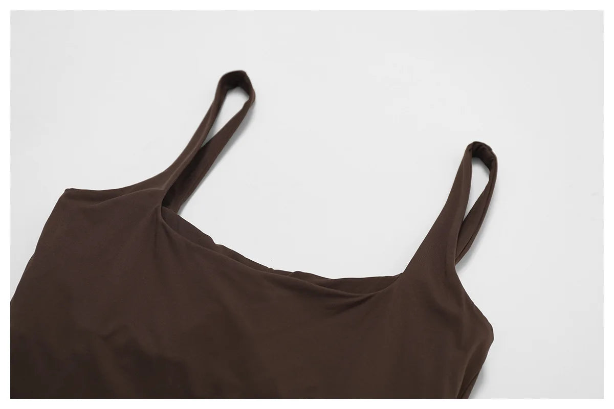 Sports Bra: Quick-Drying Activewear for Women