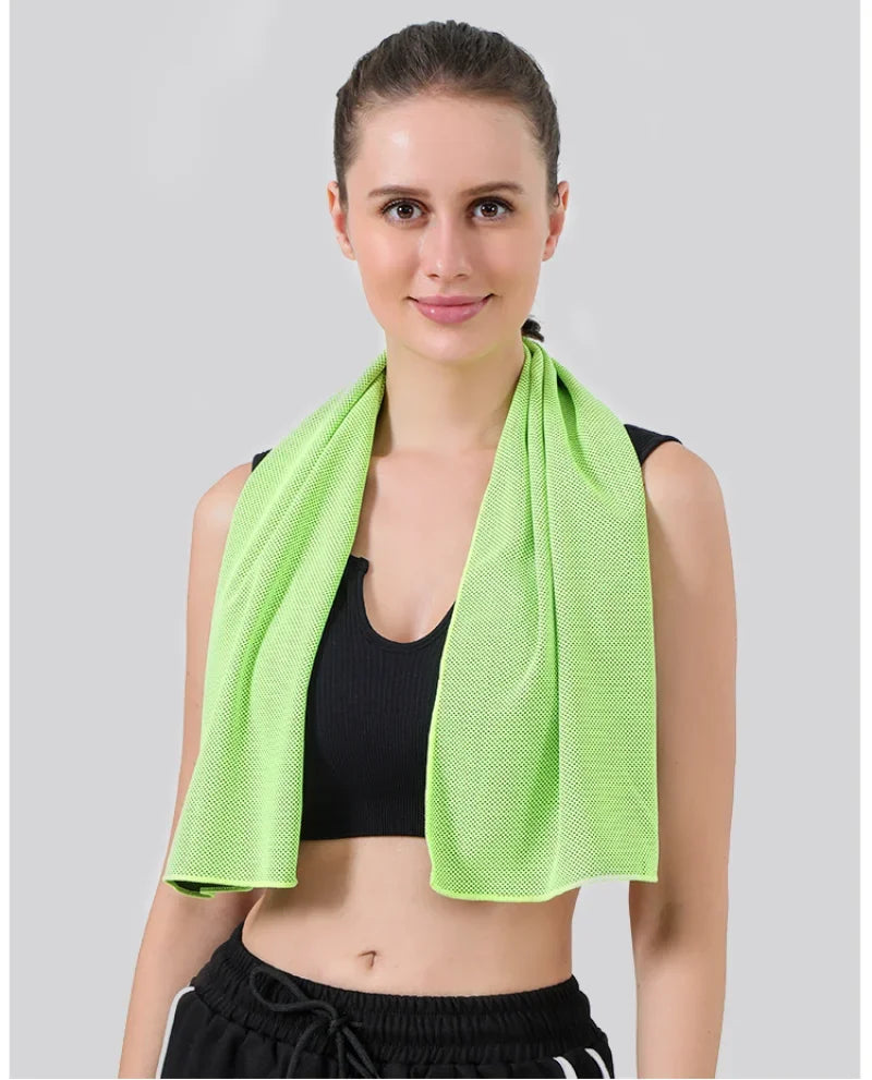 Instant Dry Sports Towel With Case
