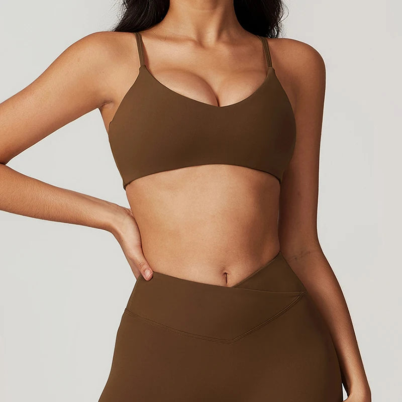 Sports Bra with Quick-Dry and Breathable Features