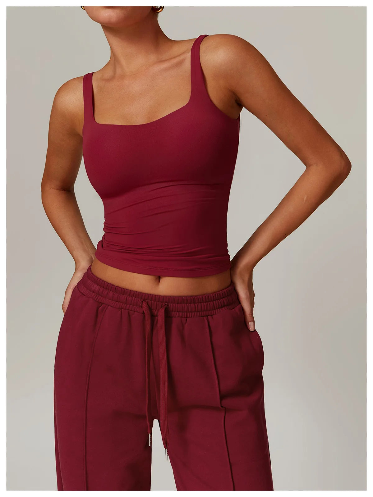 Sports Bra: Quick-Drying Activewear for Women