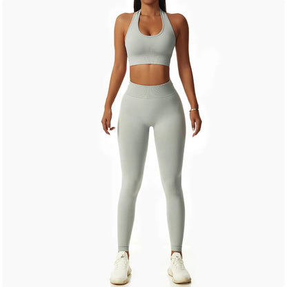 Sports Bra with Halter Neck & Breathable Design for Active Comfort