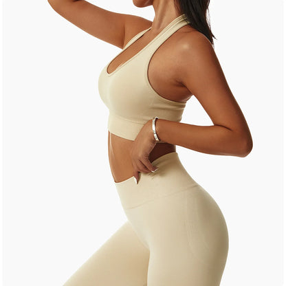 Sports Bra with Halter Neck & Breathable Design for Active Comfort