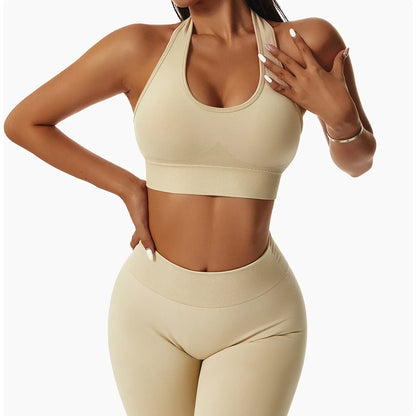 Sports Bra with Halter Neck & Breathable Design for Active Comfort