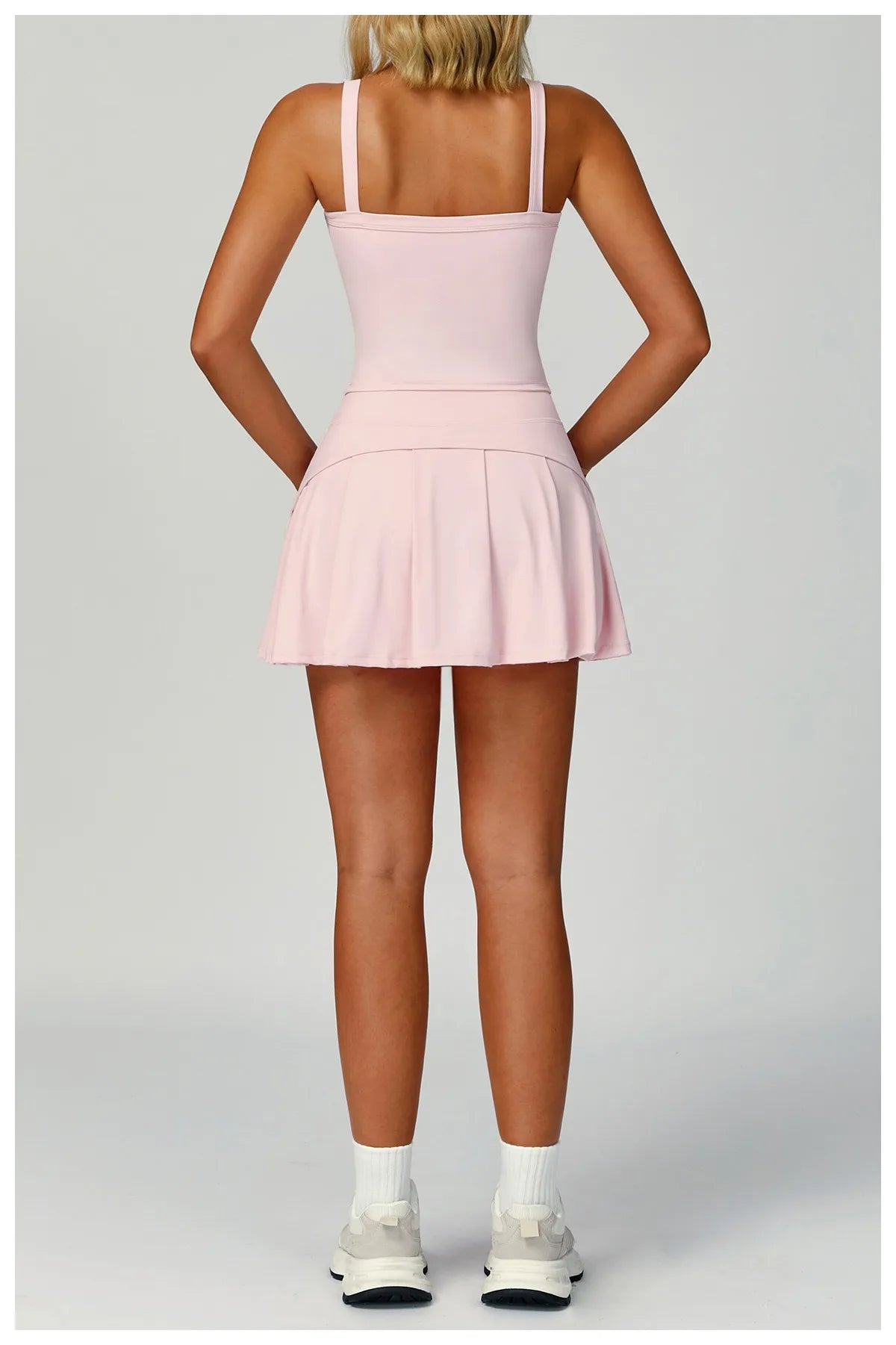 Sports Tank Top - Quick-Drying Fitness Vest & Breathable Workout Top